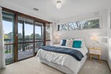 https://images.listonce.com.au/custom/160x/listings/20-kelvinside-drive-templestowe-vic-3106/674/01433674_img_09.jpg?0LZ682-Y7vg