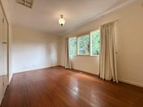 https://images.listonce.com.au/custom/160x/listings/20-kennedy-avenue-ringwood-vic-3134/963/01858963_img_07.jpg?ppUSBoGojmU