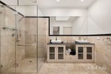 https://images.listonce.com.au/custom/160x/listings/20-larne-avenue-donvale-vic-3111/168/01947168_img_15.jpg?jWApl0JEXU4