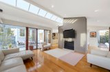 https://images.listonce.com.au/custom/160x/listings/20-laxdale-road-camberwell-vic-3124/667/00818667_img_02.jpg?px78dvtAewU