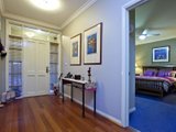 https://images.listonce.com.au/custom/160x/listings/20-lebanon-street-strathmore-vic-3041/551/00847551_img_09.jpg?K5U04OwXoT8