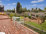 https://images.listonce.com.au/custom/160x/listings/20-lebanon-street-strathmore-vic-3041/551/00847551_img_14.jpg?pdMK9jZH8qY