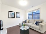 https://images.listonce.com.au/custom/160x/listings/20-leveret-way-narre-warren-south-vic-3805/774/01840774_img_04.jpg?VFa1VY41nVI