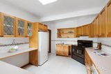 https://images.listonce.com.au/custom/160x/listings/20-lorraine-avenue-warrandyte-vic-3113/860/01814860_img_08.jpg?UIcozwBImn4