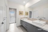 https://images.listonce.com.au/custom/160x/listings/20-lushington-rise-mckenzie-hill-vic-3451/218/01810218_img_06.jpg?QNN9gMx5tds