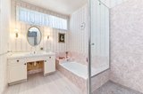 https://images.listonce.com.au/custom/160x/listings/20-lynden-grove-mount-waverley-vic-3149/264/01660264_img_11.jpg?dqJuRSwTchs