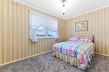 https://images.listonce.com.au/custom/160x/listings/20-lynden-grove-mount-waverley-vic-3149/264/01660264_img_13.jpg?0Tplt7My6oM