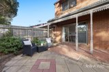 https://images.listonce.com.au/custom/160x/listings/20-marong-terrace-forest-hill-vic-3131/235/01913235_img_13.jpg?L2kLrEyzbn4