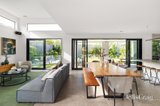 https://images.listonce.com.au/custom/160x/listings/20-mitchell-street-bentleigh-vic-3204/220/01910220_img_03.jpg?6A_Czs0qk78