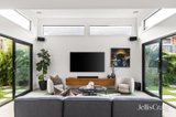 https://images.listonce.com.au/custom/160x/listings/20-mitchell-street-bentleigh-vic-3204/220/01910220_img_06.jpg?Q4Gn0yfM-3w
