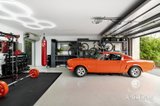 https://images.listonce.com.au/custom/160x/listings/20-mitchell-street-bentleigh-vic-3204/220/01910220_img_23.jpg?b_sSu5kI1Dc