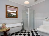 https://images.listonce.com.au/custom/160x/listings/20-moore-avenue-croydon-vic-3136/587/01524587_img_12.jpg?Y3feQ9tad6U