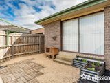 https://images.listonce.com.au/custom/160x/listings/20-mountain-view-road-kilsyth-vic-3137/958/01524958_img_14.jpg?xbyWHsxEM_M