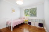 https://images.listonce.com.au/custom/160x/listings/20-myddleton-drive-viewbank-vic-3084/012/01932012_img_06.jpg?dxEPxY7x-Jc