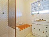 https://images.listonce.com.au/custom/160x/listings/20-neal-court-altona-north-vic-3025/555/01202555_img_05.jpg?9cXEZuN_rc8