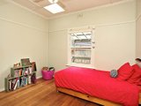 https://images.listonce.com.au/custom/160x/listings/20-nelson-street-ringwood-vic-3134/397/00620397_img_07.jpg?XPhIMCLpKWY