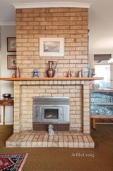 https://images.listonce.com.au/custom/160x/listings/20-ness-street-diamond-creek-vic-3089/652/01264652_img_03.jpg?TmlGQVcK0UQ