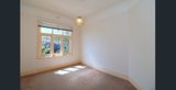 https://images.listonce.com.au/custom/160x/listings/20-neville-street-albert-park-vic-3206/135/01734135_img_04.jpg?ueQ7nk4GFBI
