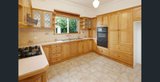 https://images.listonce.com.au/custom/160x/listings/20-neville-street-albert-park-vic-3206/135/01734135_img_06.jpg?Vyt2KKOo79Y