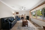 https://images.listonce.com.au/custom/160x/listings/20-numeralla-street-mooroolbark-vic-3138/332/01907332_img_04.jpg?UGpYN0OSPus
