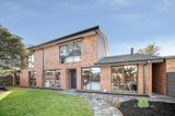 https://images.listonce.com.au/custom/160x/listings/20-pankina-court-dingley-village-vic-3172/815/01733815_img_01.jpg?gjDiTYb9TpE