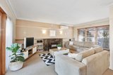https://images.listonce.com.au/custom/160x/listings/20-panorama-road-herne-hill-vic-3218/004/01699004_img_02.jpg?wIAQwv3h0lI