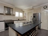 https://images.listonce.com.au/custom/160x/listings/20-peck-avenue-strathmore-vic-3041/591/00847591_img_03.jpg?y8RTh4CCbzE