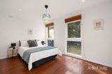 https://images.listonce.com.au/custom/160x/listings/20-plymouth-road-croydon-vic-3136/379/01901379_img_07.jpg?61csnatLElM
