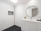 https://images.listonce.com.au/custom/160x/listings/20-princeton-place-templestowe-vic-3106/033/01719033_img_12.jpg?Bw7U3uJ6mMw