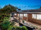 https://images.listonce.com.au/custom/160x/listings/20-princeton-place-templestowe-vic-3106/033/01719033_img_13.jpg?y9BTpltSt0k
