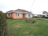 https://images.listonce.com.au/custom/160x/listings/20-queen-street-sebastopol-vic-3356/820/01575820_img_01.jpg?41mhpKvZjOg