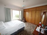 https://images.listonce.com.au/custom/160x/listings/20-queen-street-sebastopol-vic-3356/820/01575820_img_14.jpg?Ht2n0QB4oUM