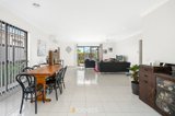 https://images.listonce.com.au/custom/160x/listings/20-raymond-george-place-lara-vic-3212/371/00716371_img_06.jpg?voaqCgjny4w