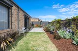 https://images.listonce.com.au/custom/160x/listings/20-raymond-george-place-lara-vic-3212/371/00716371_img_10.jpg?7_kRqLCaQB0