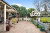 https://images.listonce.com.au/custom/160x/listings/20-regina-street-kilsyth-vic-3137/766/01571766_img_15.jpg?Ty9GMH3NZ8k