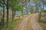 https://images.listonce.com.au/custom/160x/listings/20-reserve-road-east-mount-egerton-vic-3352/852/01494852_img_02.jpg?hQcjCIDyZ2M