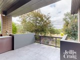 https://images.listonce.com.au/custom/160x/listings/20-riversdale-court-hawthorn-vic-3122/022/01846022_img_10.jpg?JALyyjsXxw8