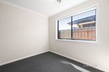 https://images.listonce.com.au/custom/160x/listings/20-salinga-drive-werribee-vic-3030/502/01648502_img_08.jpg?Jr31xkOLZJM