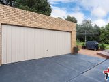 https://images.listonce.com.au/custom/160x/listings/20-sheldon-avenue-mooroolbark-vic-3138/844/01524844_img_11.jpg?b6ryDtUfdjo