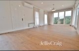 https://images.listonce.com.au/custom/160x/listings/20-slater-street-northcote-vic-3070/377/01932377_img_03.jpg?Ep5PGmi-s_c