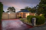 https://images.listonce.com.au/custom/160x/listings/20-st-boswells-avenue-berwick-vic-3806/519/01609519_img_01.jpg?_9tiIU2wB8s