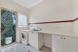 https://images.listonce.com.au/custom/160x/listings/20-st-david-street-rippleside-vic-3215/806/01698806_img_21.jpg?yT2nPF9xeAk