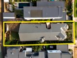 https://images.listonce.com.au/custom/160x/listings/20-st-david-street-rippleside-vic-3215/806/01698806_img_28.jpg?vLbCavtmmOc