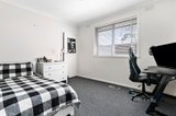 https://images.listonce.com.au/custom/160x/listings/20-strathaird-street-strathmore-vic-3041/497/01582497_img_08.jpg?WYEqKAeH2o8