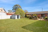 https://images.listonce.com.au/custom/160x/listings/20-stuart-drive-woodend-vic-3442/343/01722343_img_12.jpg?7qssikveS2w