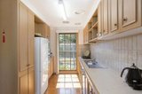 https://images.listonce.com.au/custom/160x/listings/20-sunnybrook-drive-wheelers-hill-vic-3150/490/01739490_img_09.jpg?AiJ7FJI6IA0