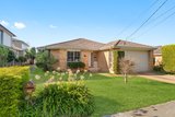 https://images.listonce.com.au/custom/160x/listings/20-swayfield-road-mount-waverley-vic-3149/039/01938039_img_01.jpg?-cvUCOiIIlU