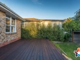 https://images.listonce.com.au/custom/160x/listings/20-swinburne-avenue-mooroolbark-vic-3138/474/01529474_img_14.jpg?LmtMCXmajXw