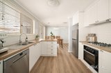 https://images.listonce.com.au/custom/160x/listings/20-tarongo-drive-aspendale-vic-3195/737/01949737_img_03.jpg?RpU8aRCuUTw