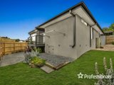 https://images.listonce.com.au/custom/160x/listings/20-taylor-road-mooroolbark-vic-3138/857/01525857_img_15.jpg?jv9mrr-veuo